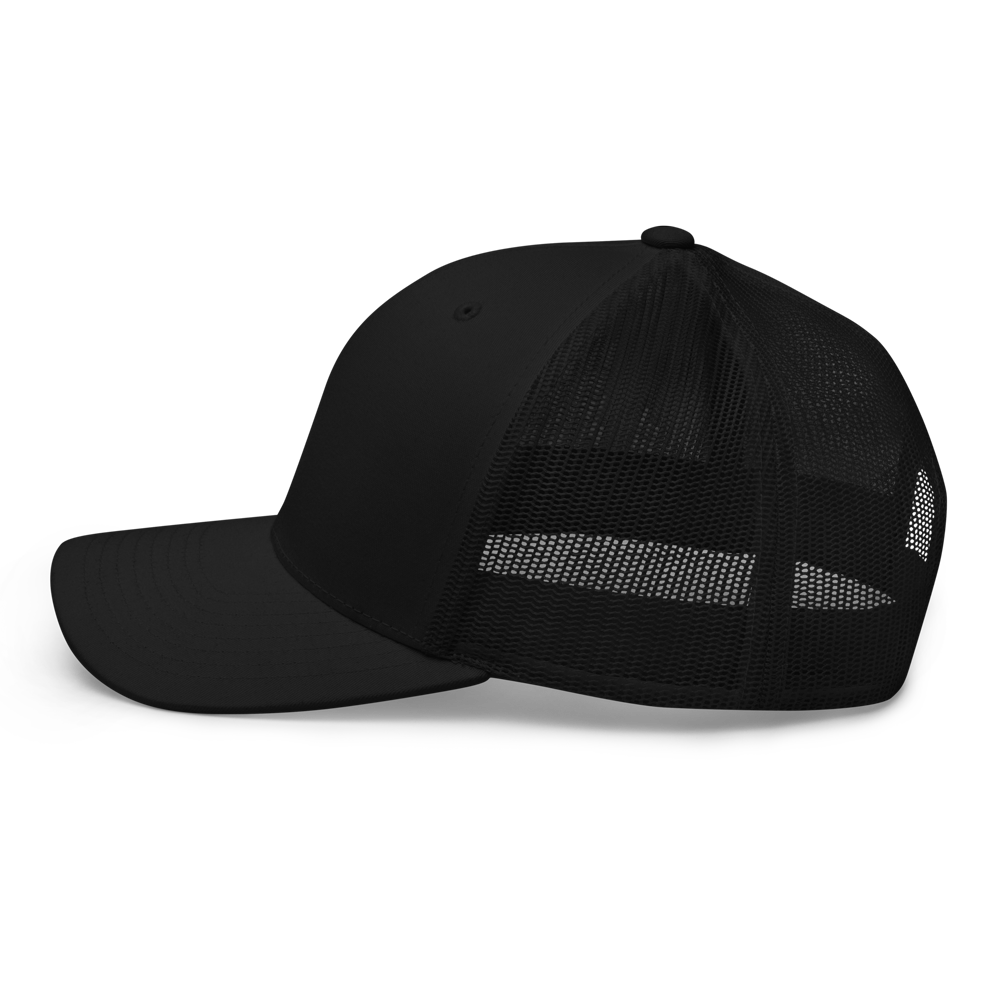 Left view of Alpha mesh snap back embroidered achilles black cap
